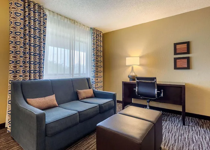 Suburban Elk Grove 4*
