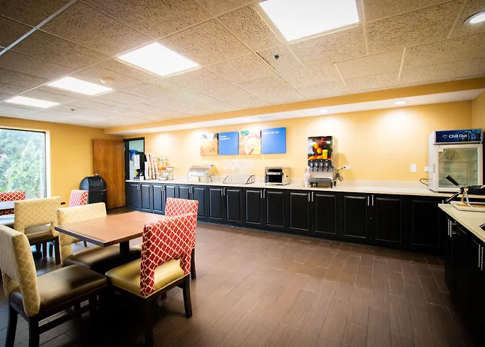 Hotel Suburban Elk Grove