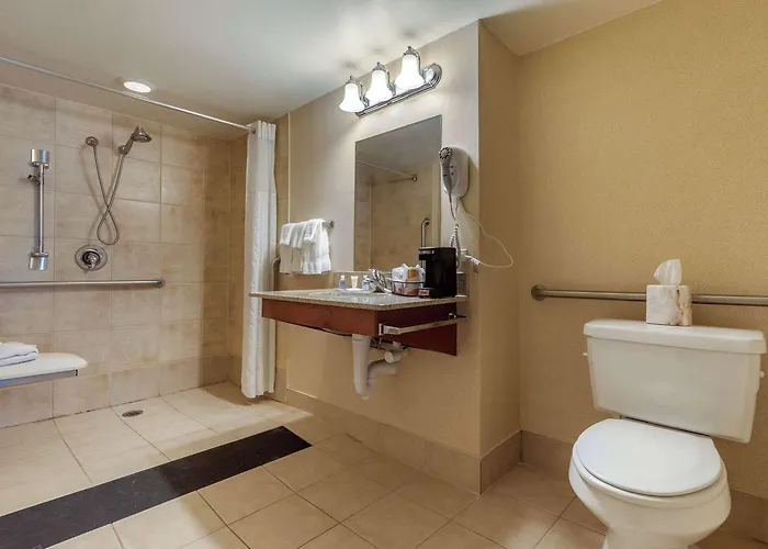 Hotel Suburban Elk Grove